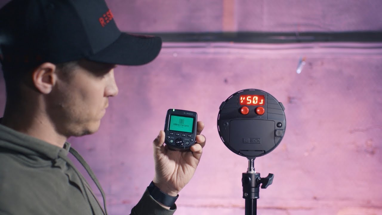 Rotolight NEO2 Recommended settings for flash + Elinchrom transmitter setup guide! (OLDER FIRMWARE)
