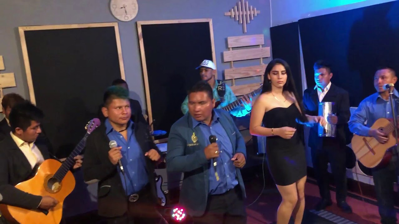Presentación de la Orquesta Son los Reales en el Concierto Interétnico
