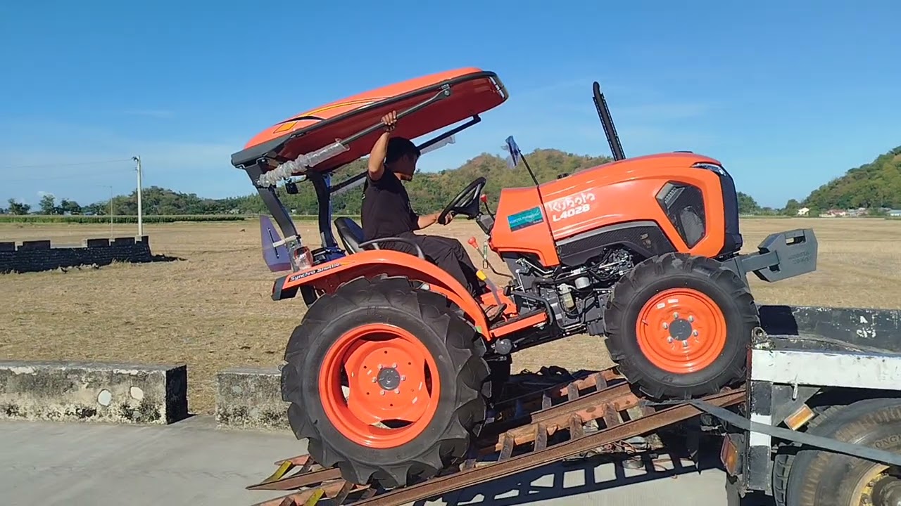L4028 with krx 176 diliver in Santa Maria ilocos sur 