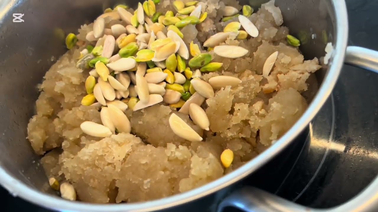 Халва из афганской муки — питательный и вкусный десерт для ифтара и сухура.