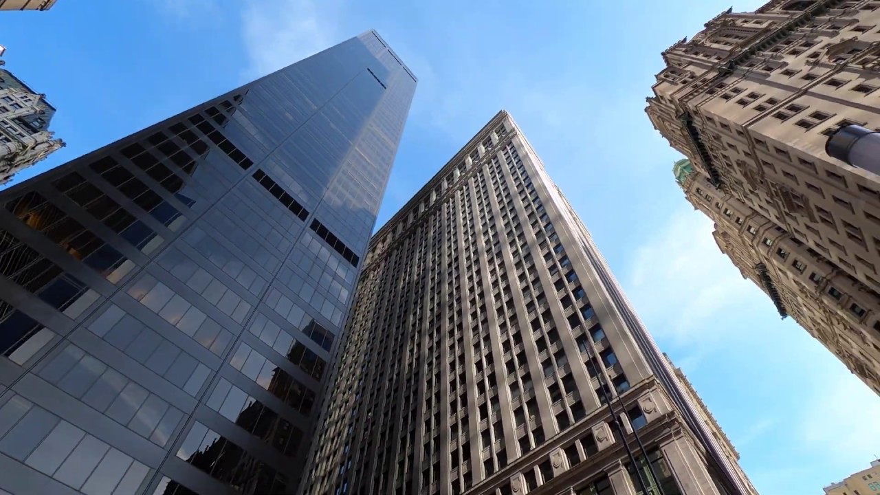 ⁴ᴷ⁶⁰ Walking NYC : John Street to Broadway & Charging Bull Statue, Financial District (May 24, 2020)