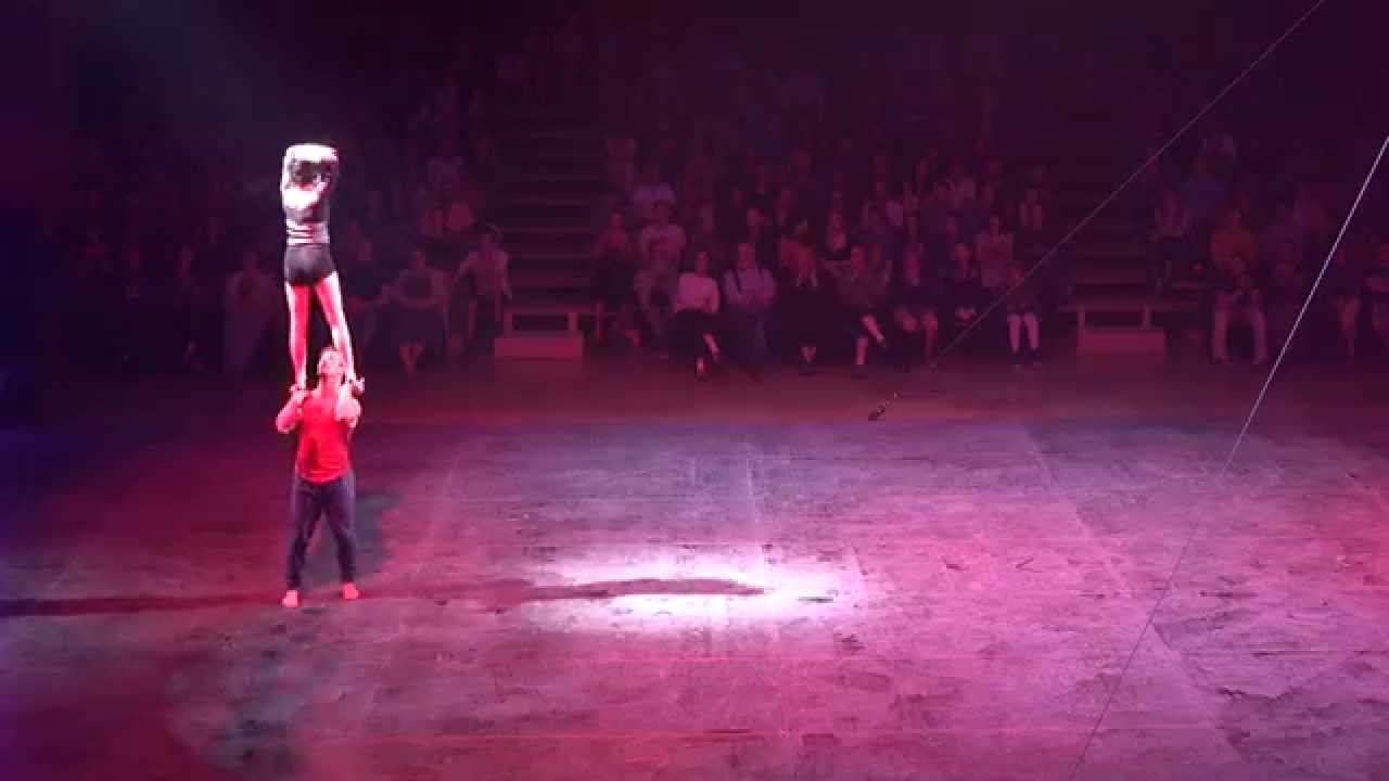 Duo Alex et Elsa- Main à main