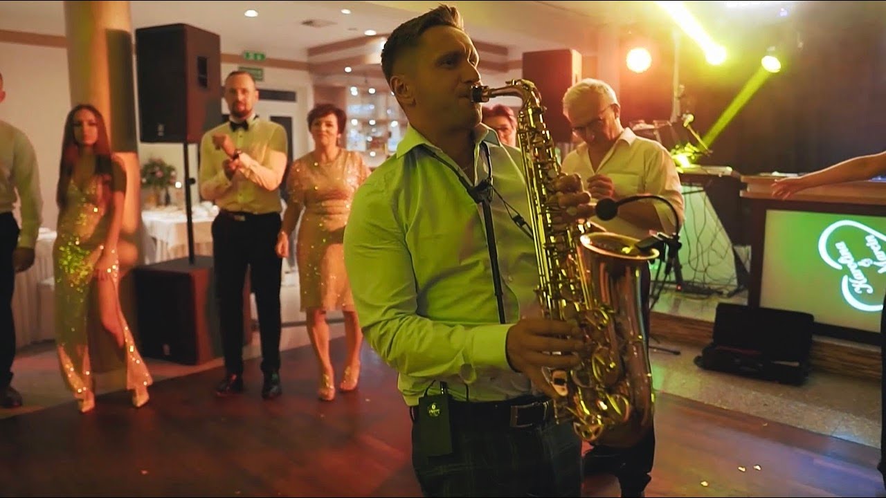 L'amour Toujours - Sax Live Act & Dj