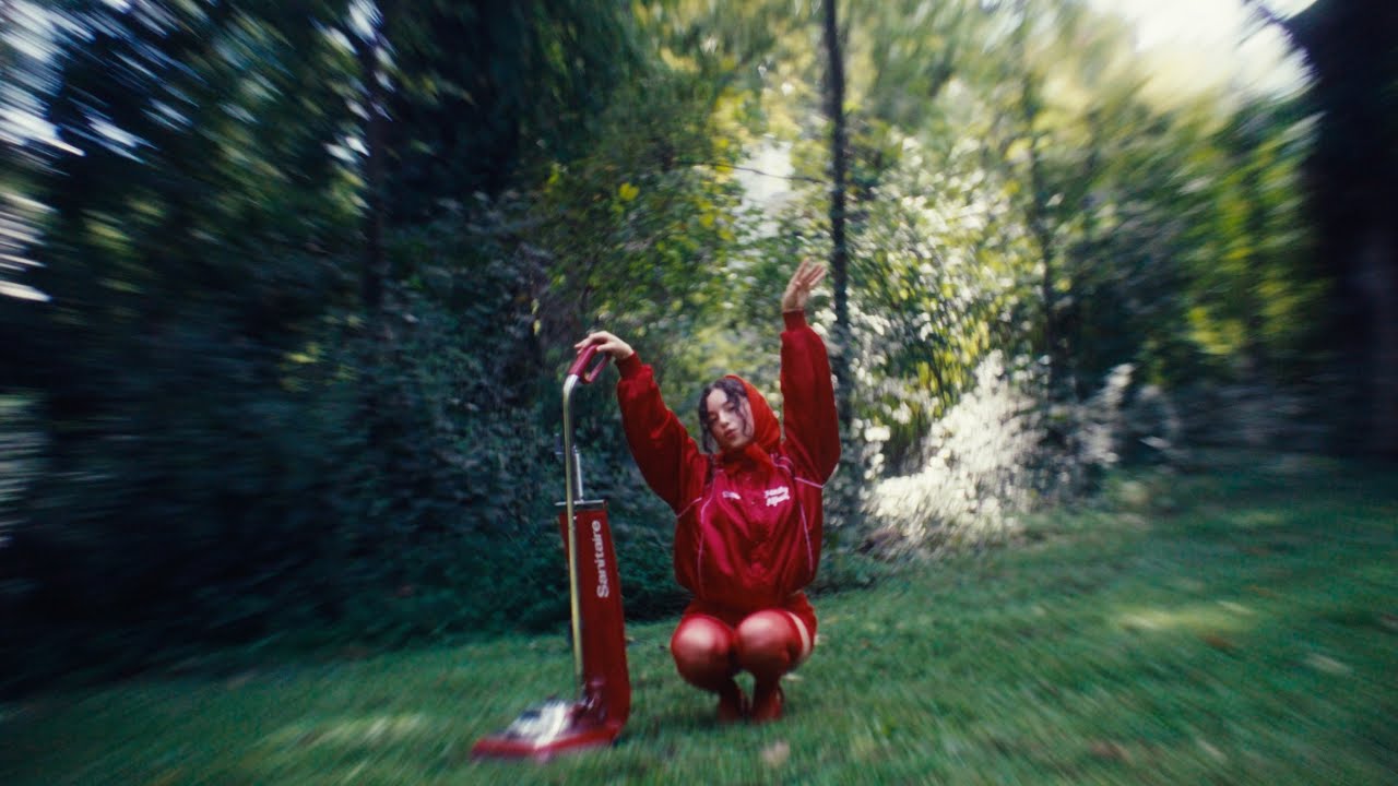 Florine - My World (A Visualizer)