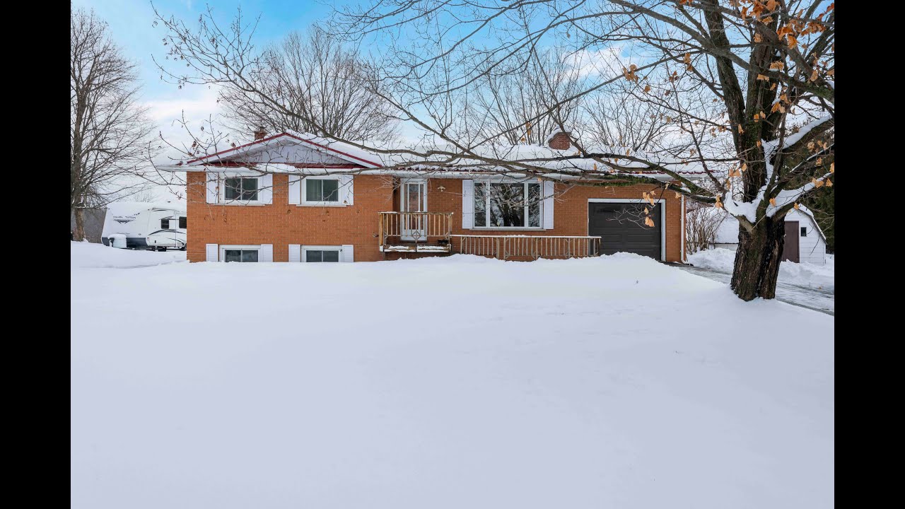 4533 Monck Rd, Orillia Ontario