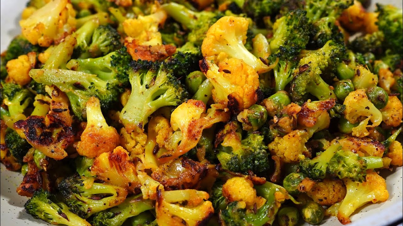 BROCCOLI CAULIFLOWER PEPPER FRY (Quick & Easy Side Dish)