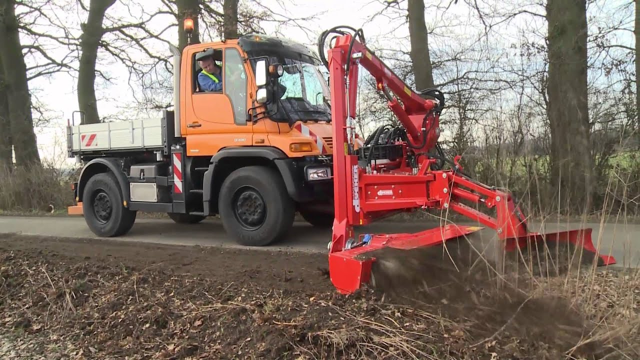 Duecker Bankettfraese / Road-Milling-Machine BRS