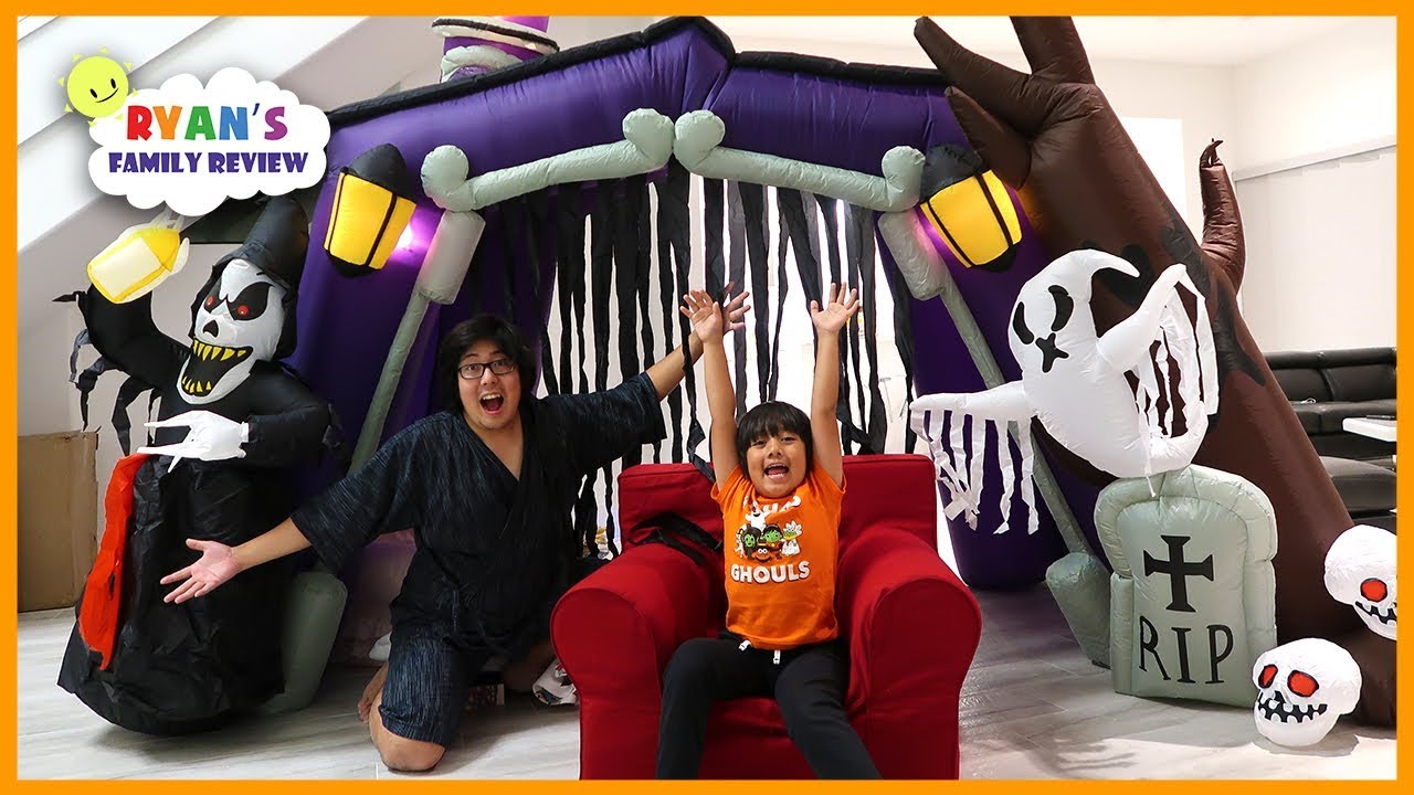 24 hours challenge overnight in the halloween haunted house!!!!