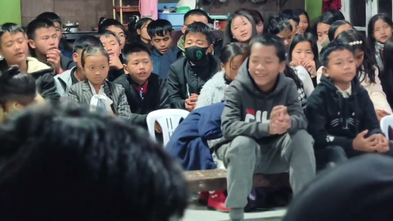 Kumthar ruaitheh zan lengkhawm tlaivar..dar 3:00am(vanglai nun)