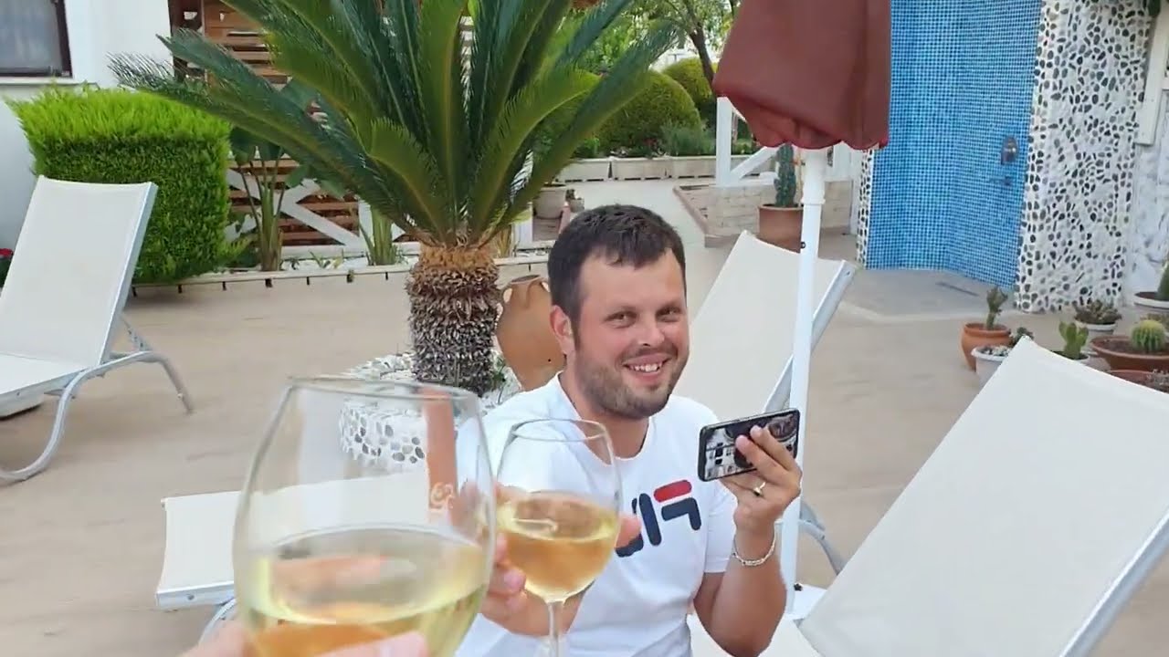 Начался скандал