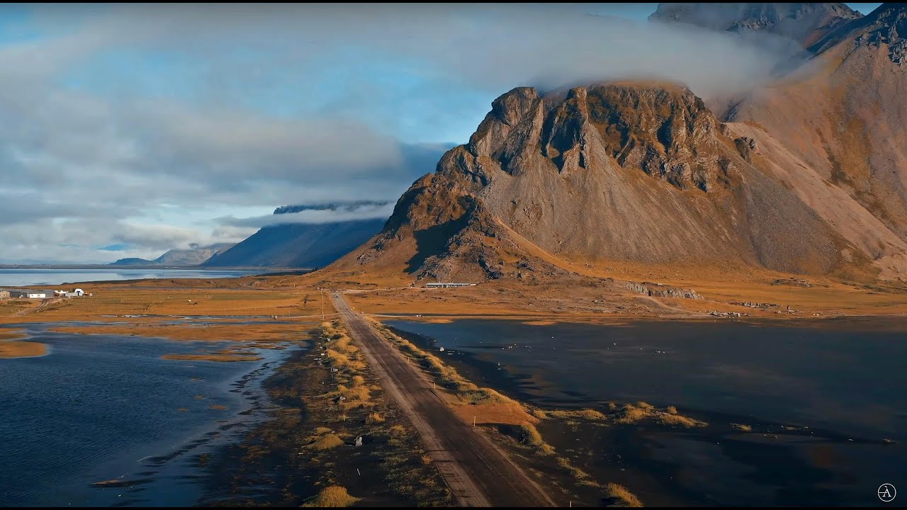 Drone tour over beautiful Iceland - Virtual Travel