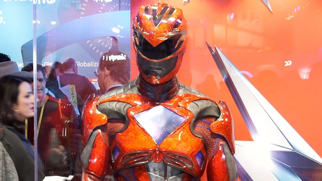 Up-Close with the New Power Ranger's Movie Costume - CES 2017