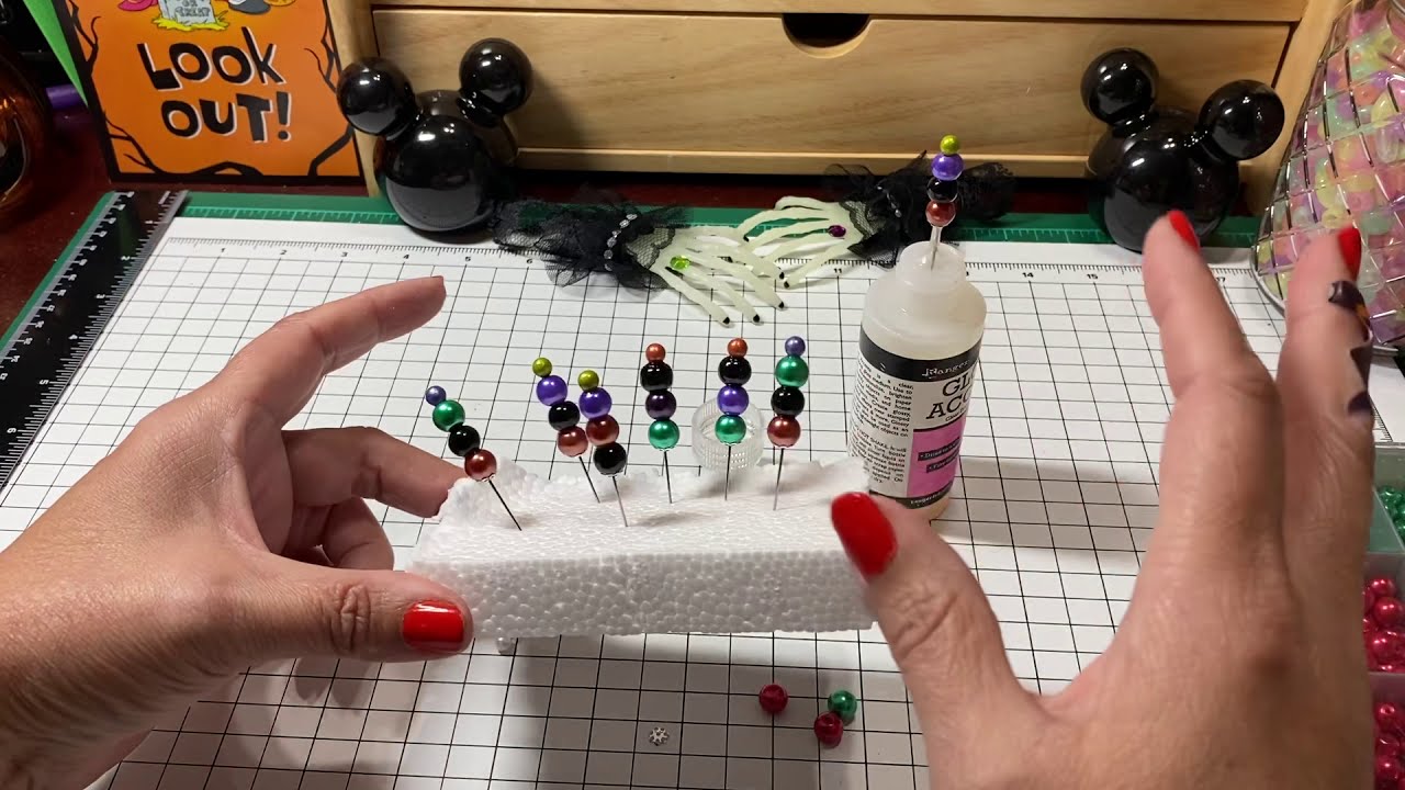 Super Simple Glue Bead Toppers