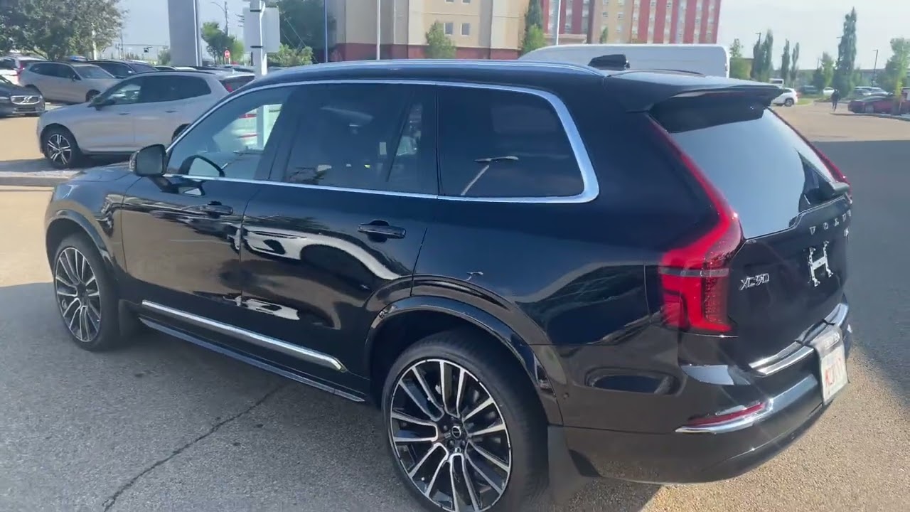 2026 XC90 Ultra Cardamom Interior