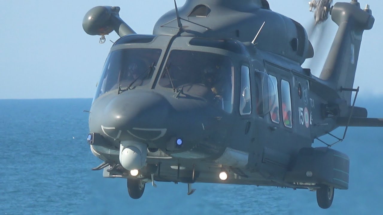 DEMO SAR ELICOTTERO HH-139 DEL 15° STORMO AL TRANI AIR SHOW 2024