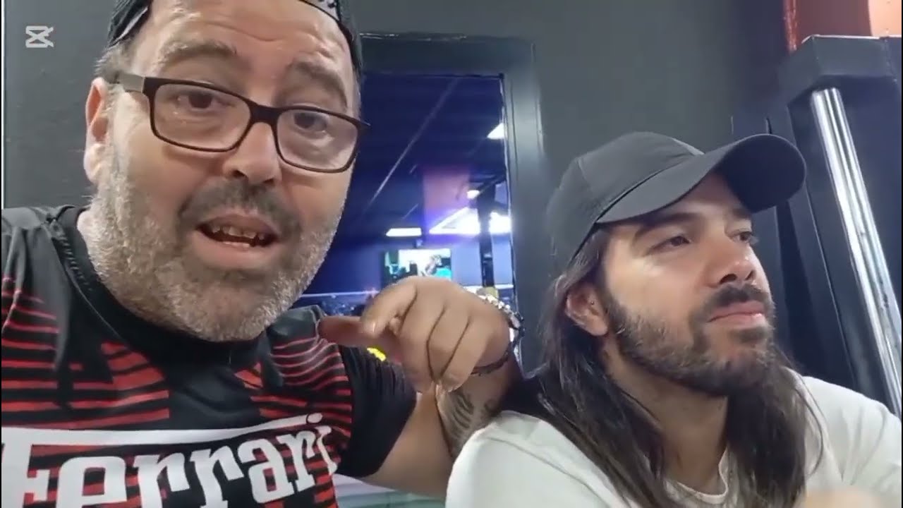 Femoral y glúteos con Alfredo Zavala (Youtube)(AlfreddZavala Instagram)