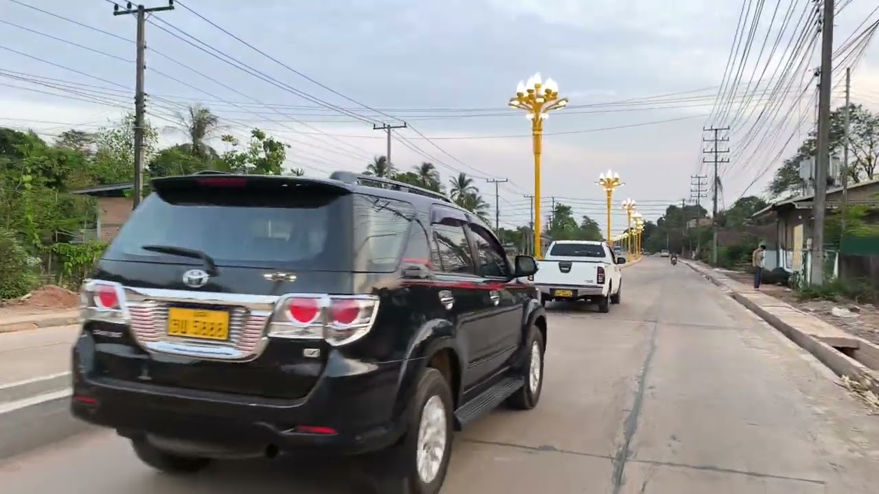 Laos :ท่าแขกยังพัฒนาต่อเนื่อง น่ายินดีกับคนแขวงคำม่วน