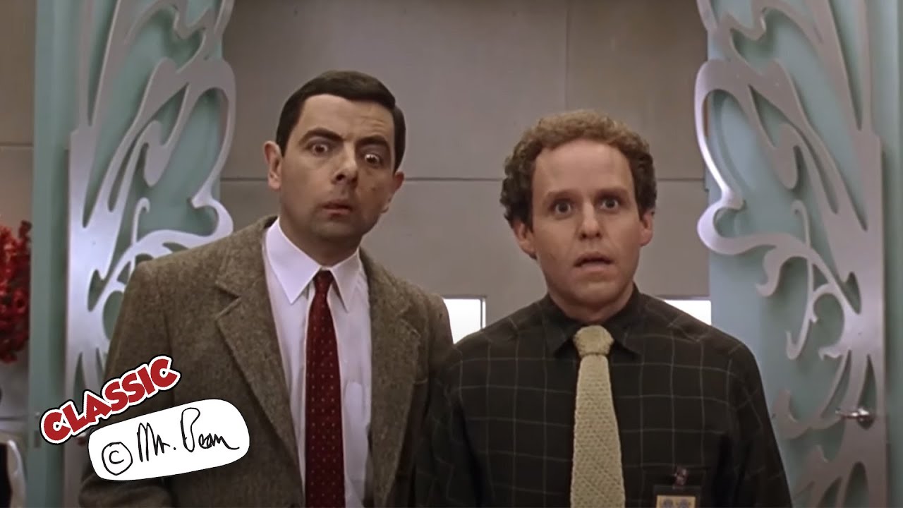 Mr Bean Visits An Art Gallery | Mr Bean The Movie | Classic Mr Bean