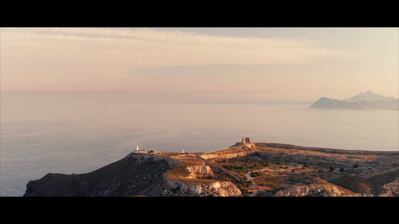 Playa de los Muertos Carboneras 4k