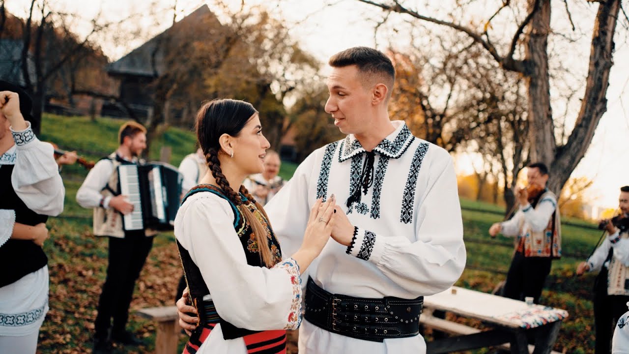 Ioana Măgherușan, Bogdan Găbudean și Orchestra Românașul- Dacă pretinii ți-s dragi