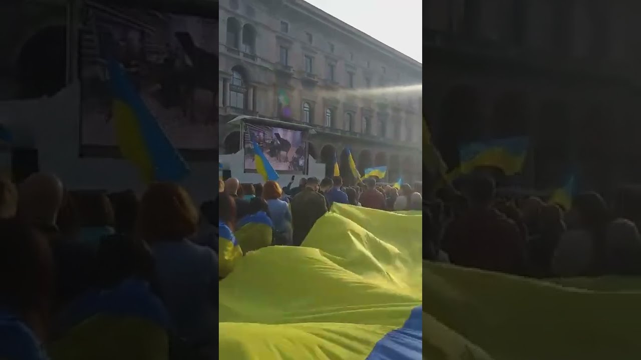 Rally in Milan in support of Ukraine. 3/27/22