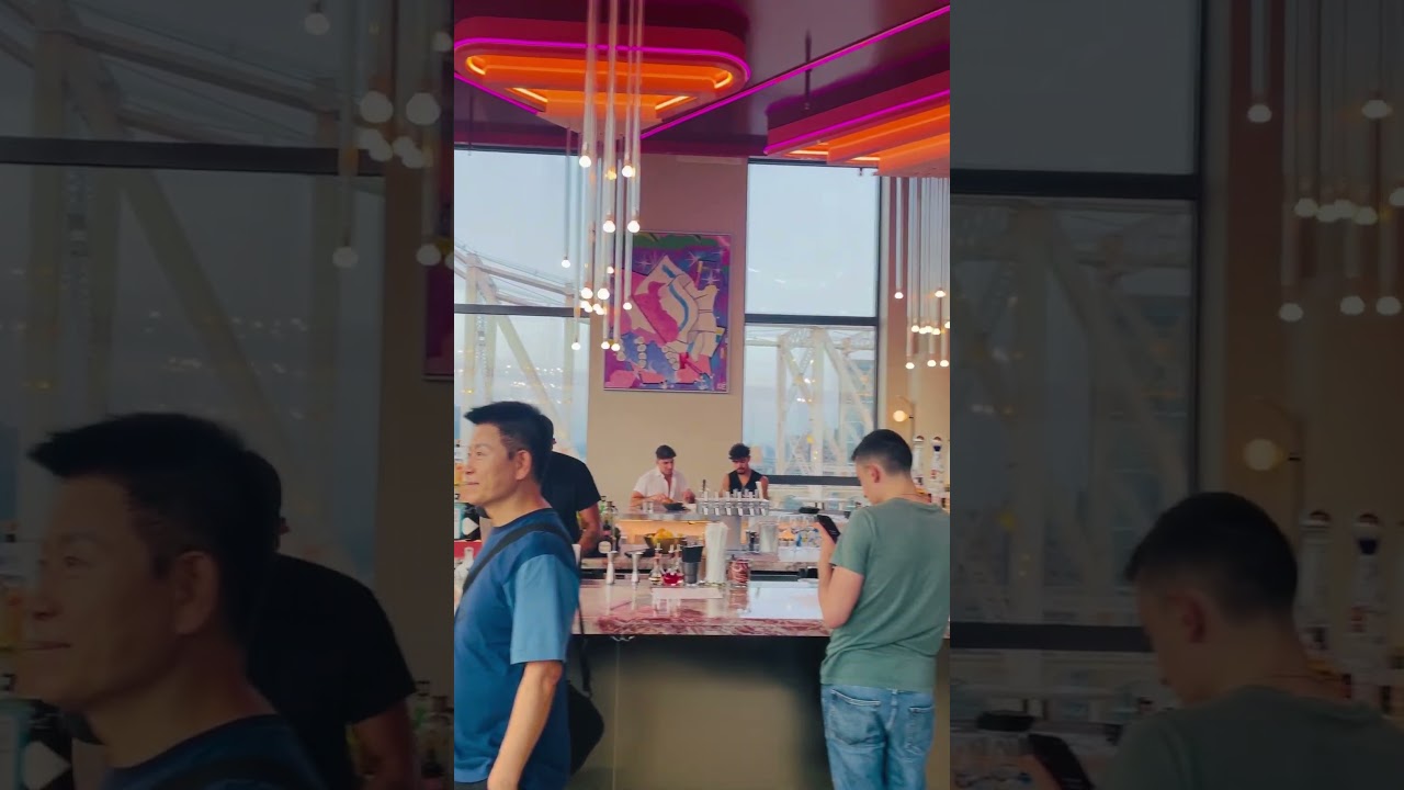 Nelson Wang showed up at the bar on 22 North Loop Road, Roosevelt Island on 8/15/2025