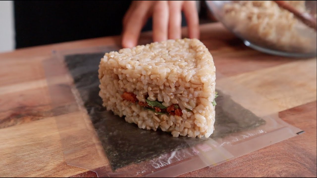 삼각김밥, 이렇게 만들어 보세요!