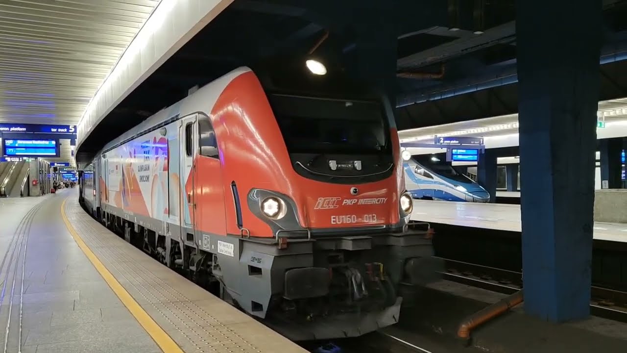 Warszawa Centralna 08 2024 #01
