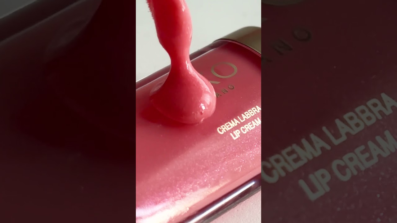 KIKO Milano - Hug Couture - Lip Volume Shimmery Swatches