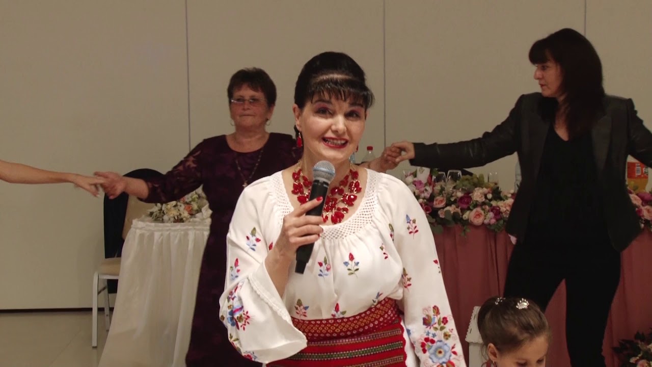 Simona STOICA -  Soacra cu noră frumoasă