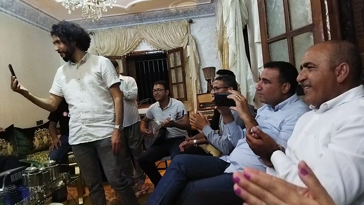 الجلسة الليلية الممتعة  :أغنية حرية