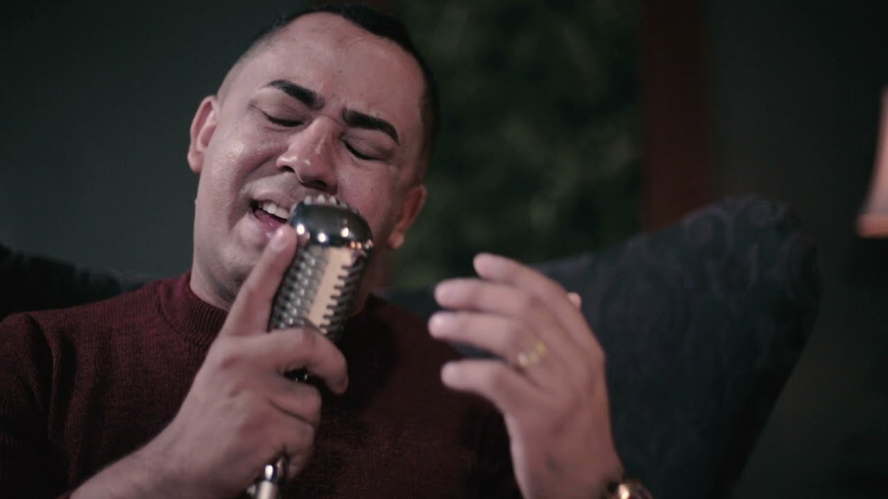 Tom Rodrigues - AMANHÃ