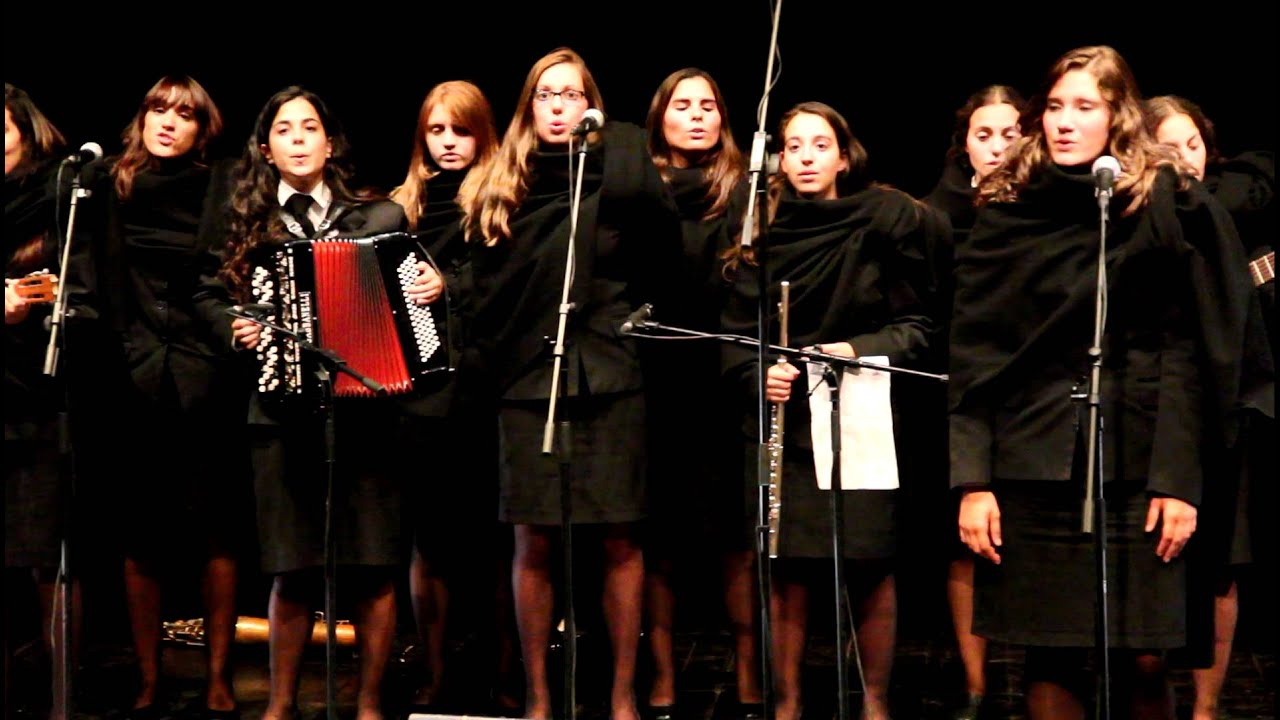 Estudantina Feminina de Coimbra - A gente não lê.
