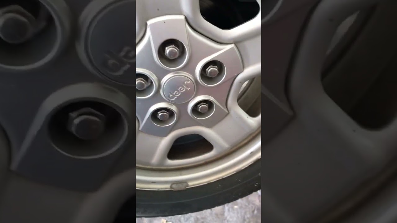 Checking out the Jeep Patriot and both rear wheel bearing are  bad