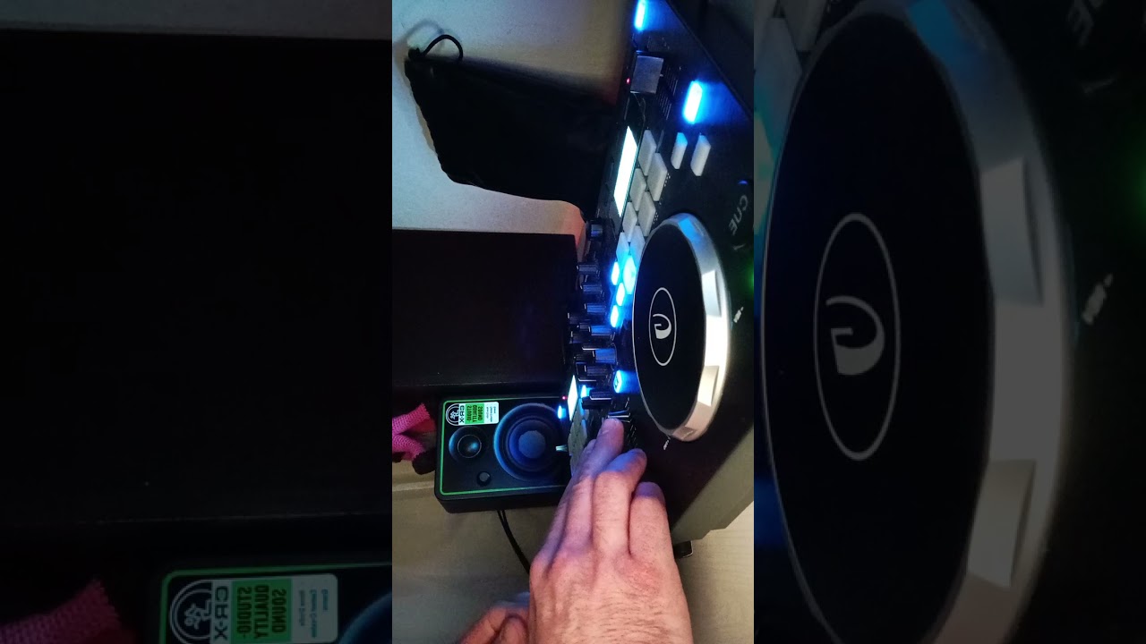 CDJ Gemini gmx live