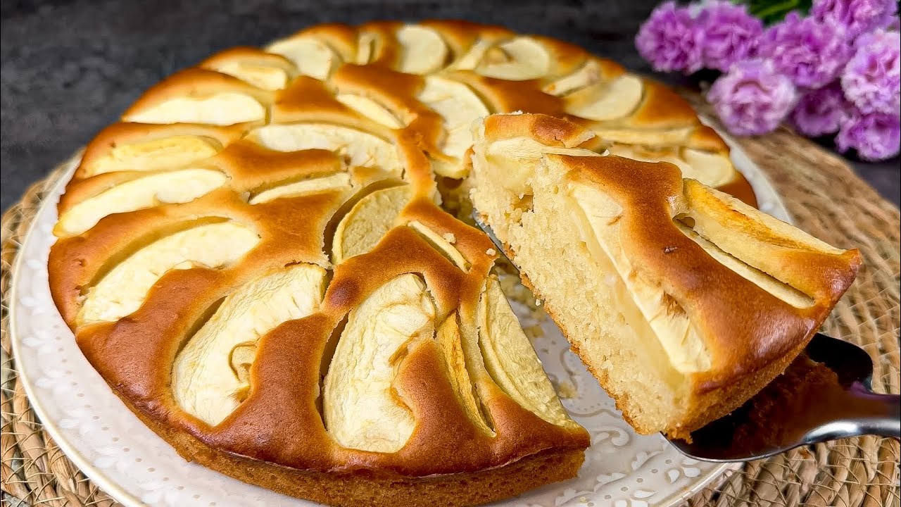 Яблочный пирог, который тает во рту! Все ищут этот рецепт! Простой и вкусный.