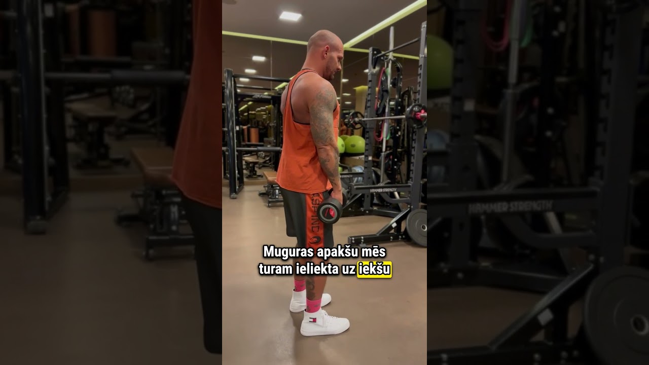 Vilkme ar taisnām kājam ar hantelēm