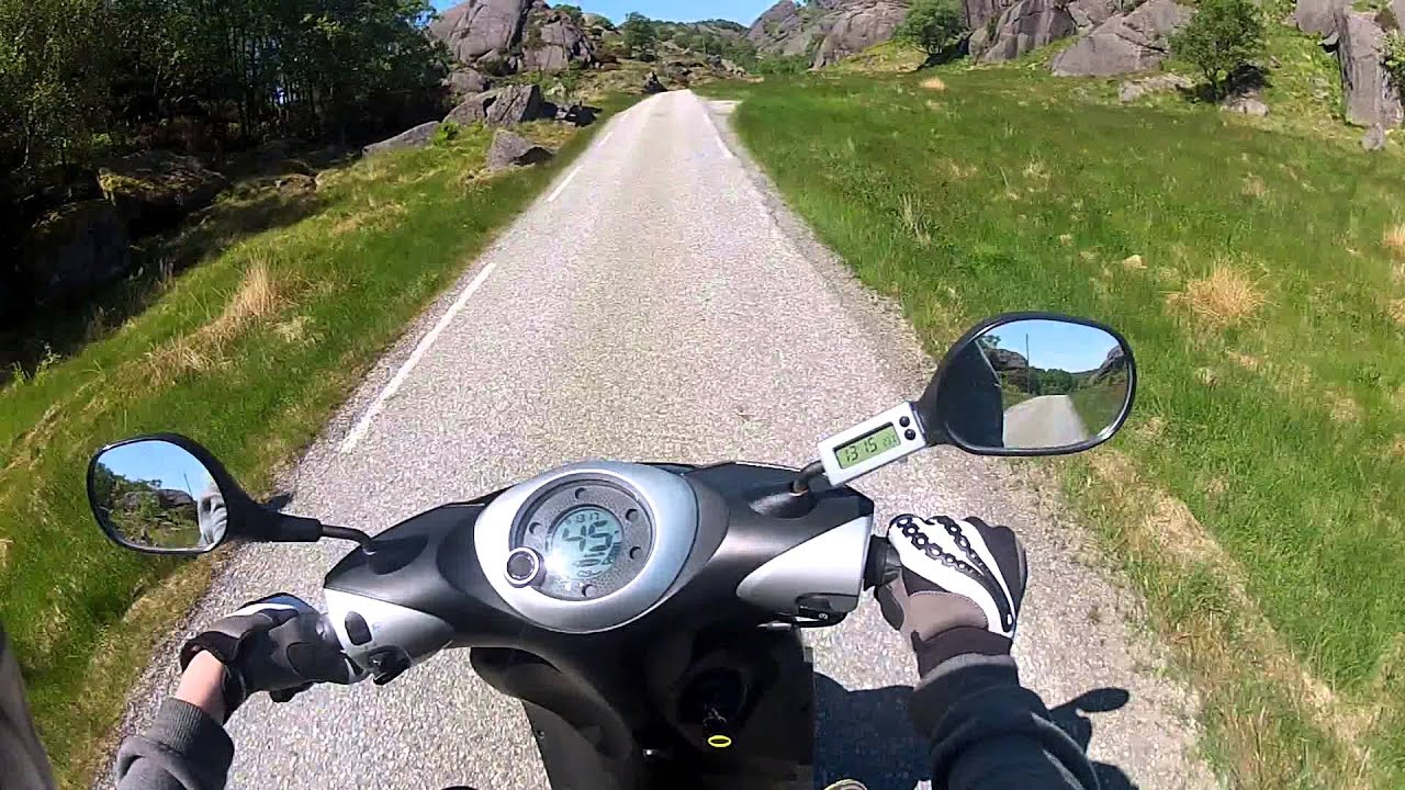 Gopro Hero 2 - Scooter ride Full HD
