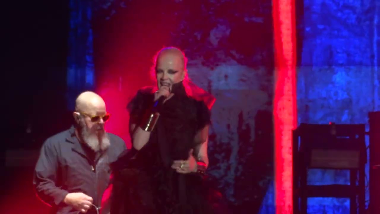 Garbage - I Think I'm Paranoid (Festival REC 2025, Concepción)