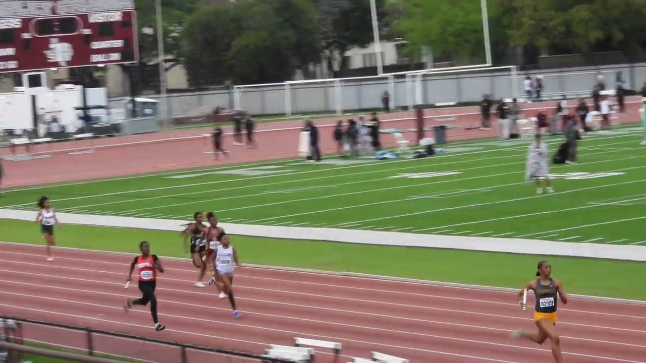 Summer Creek Girls 4x400m @ 2024 TSU Relays