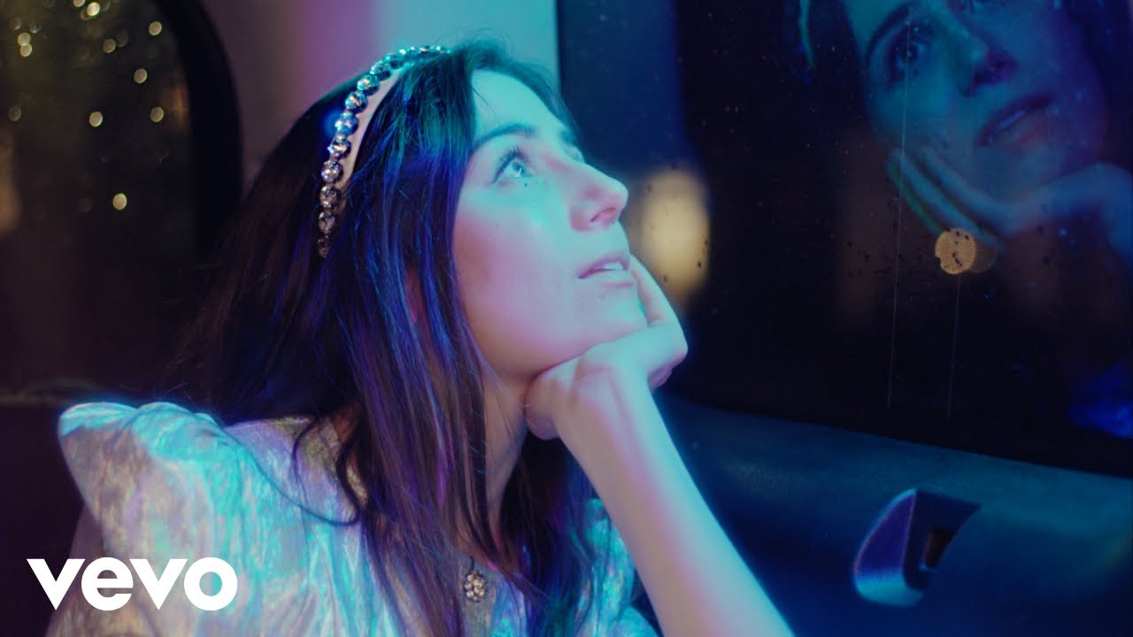 dodie - Rainbow (Official Lyric Video)