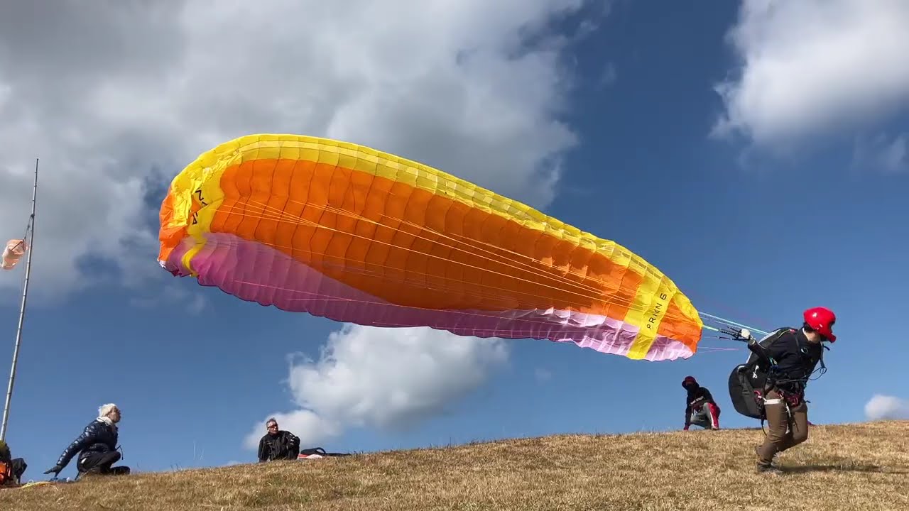 Paragliding Take off20251115