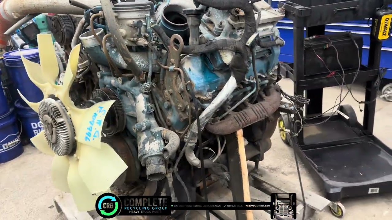 (P-107996) 2004 INTERNATIONAL VT365 ENGINE ASSEMBLY 
