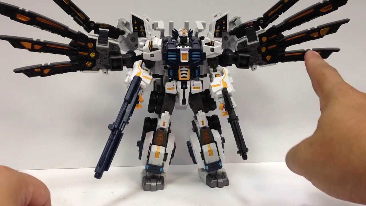 Maketoys MT-03 - HYPERNOVAE