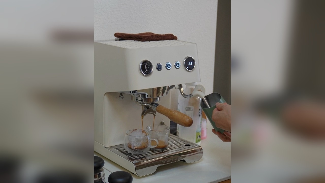 格米莱3028A是挺香的一台家用咖啡机