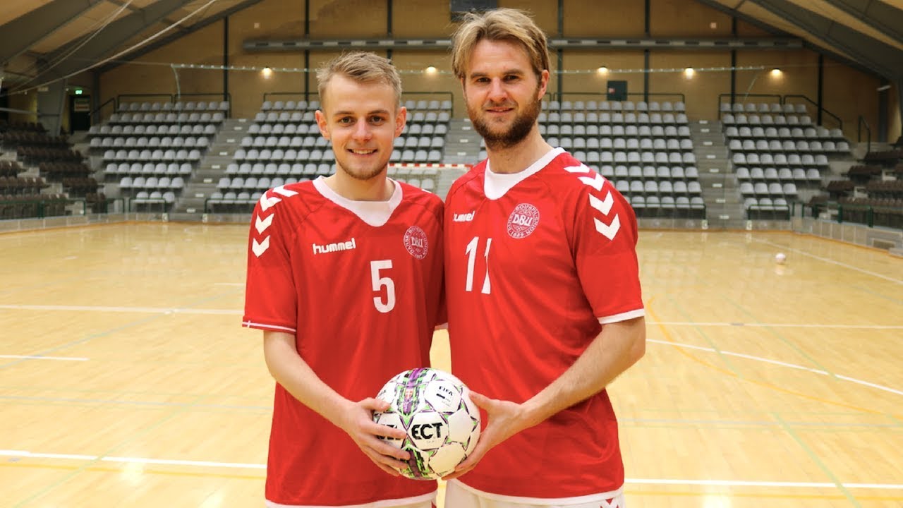 SPILLER LANDSKAMPE MOD TYRKIET!