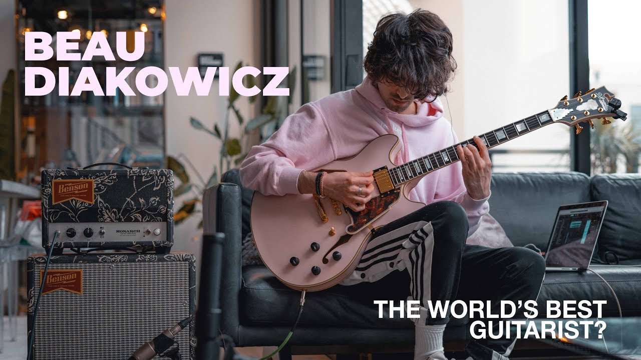 Beau Diakowicz performs 'foam' with D'Angelico