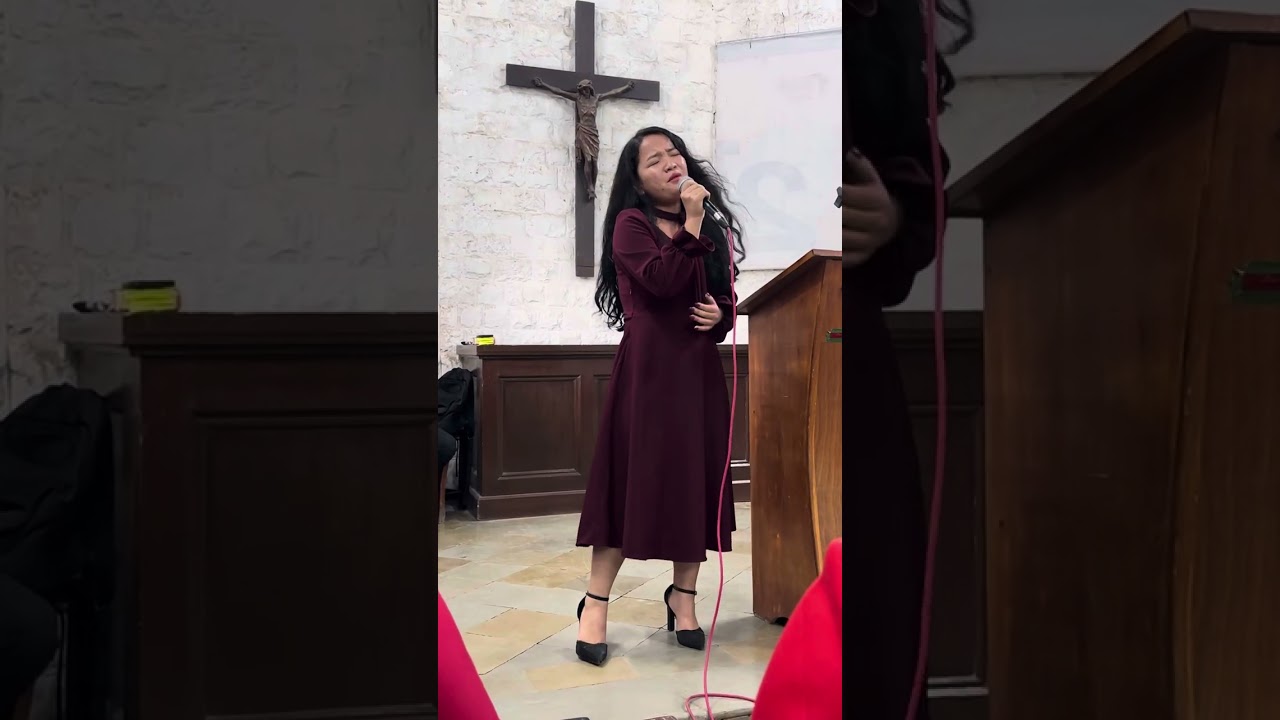Ka Lalpa Rorel Na - Ruthi Inbuon (Live in Pune)             #Hmar#gospel#song#music#christian 