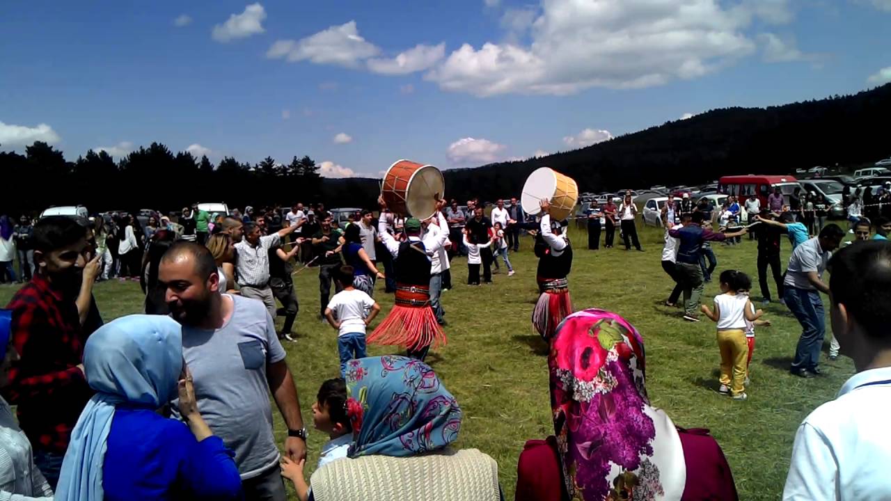 KASTAMONU TOSYA KİLKUYU KÖYÜ ŞENLİKLERİ DAVUL ZURNA 2016
