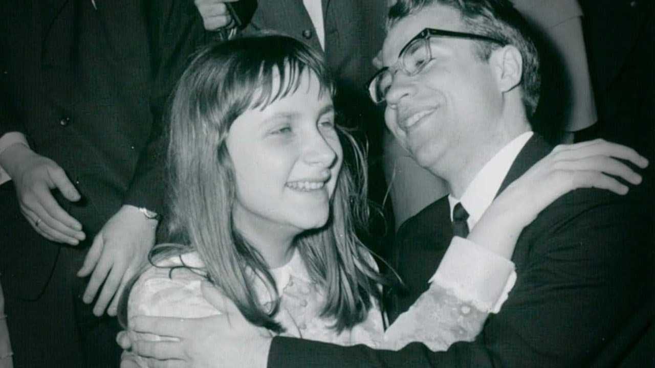 Ekaterina Novitskaya wins the Queen Elisabeth Competition 1968